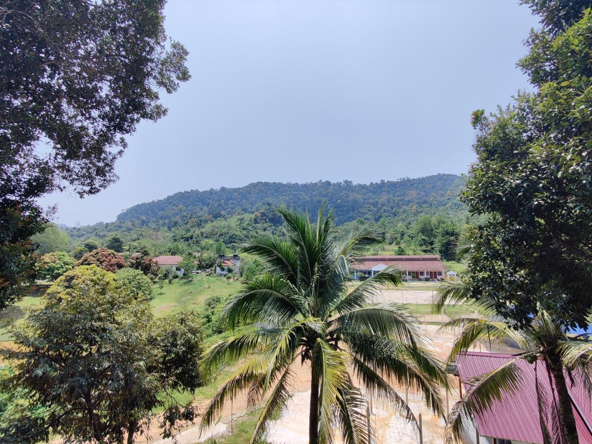Tekoma Resort Taman Negara Куала Тахан Екстериор снимка