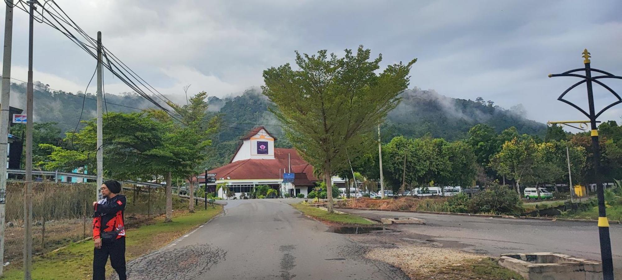 Tekoma Resort Taman Negara Куала Тахан Екстериор снимка